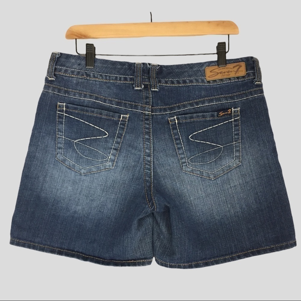 Seven7 Jean Shorts Womens 10 Blue Denim Finished Hem Mid Rise Soft Finished Cuff
